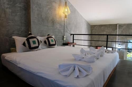 Lemon Grass Room