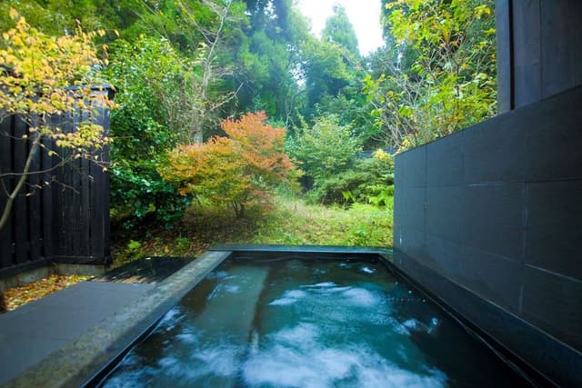 Private Cabin -Twin with Outbath, Non Smoking