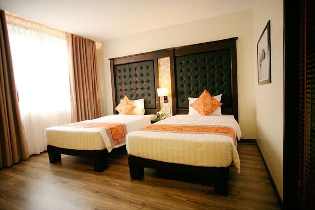 Deluxe Twin Room