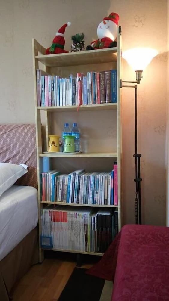 Double Room, 1 Queen Bed (A)
