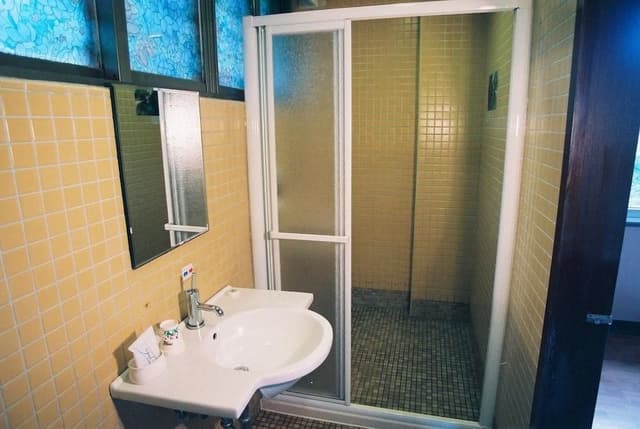 Double Room, 1 Queen Bed (A)