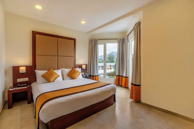 Valley View Privilege Suite With Balcony