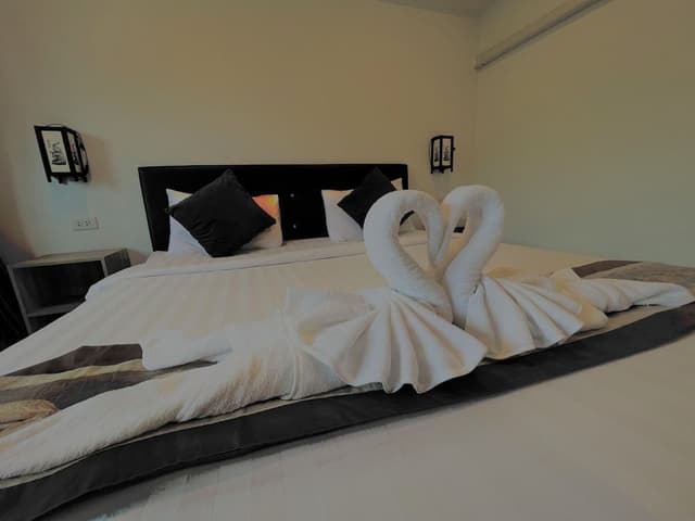 Economy Room