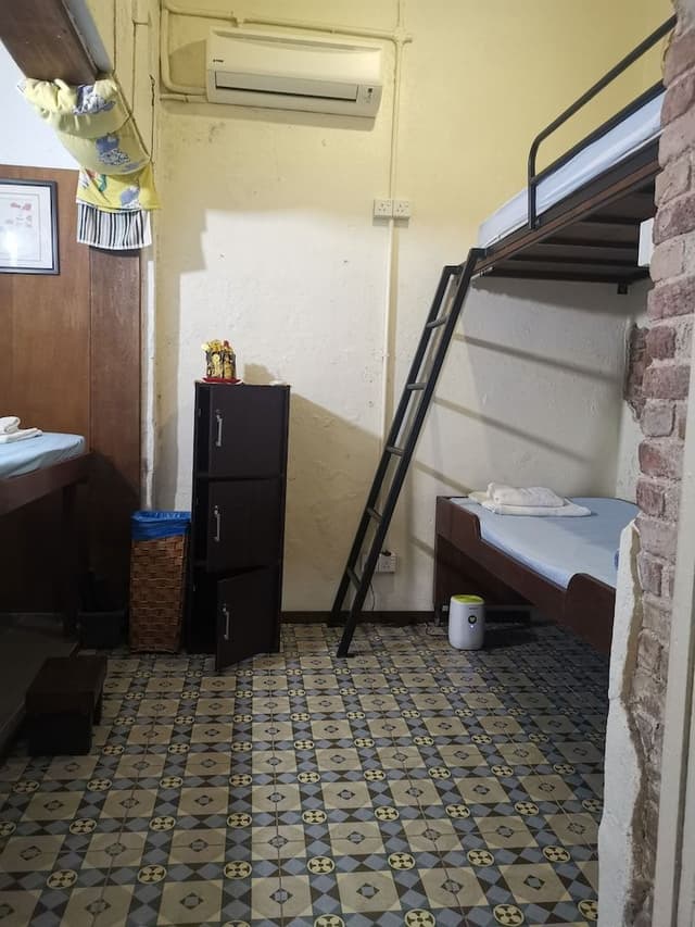 Basic Triple Room, Non Smoking
