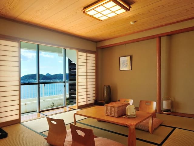 Deluxe Room with Tatami Area and Ocean View