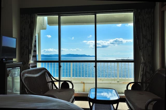 Deluxe Room with Tatami Area and Ocean View