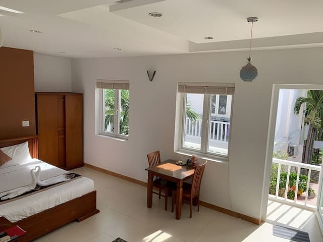 Deluxe Single Room, Balcony, Garden View