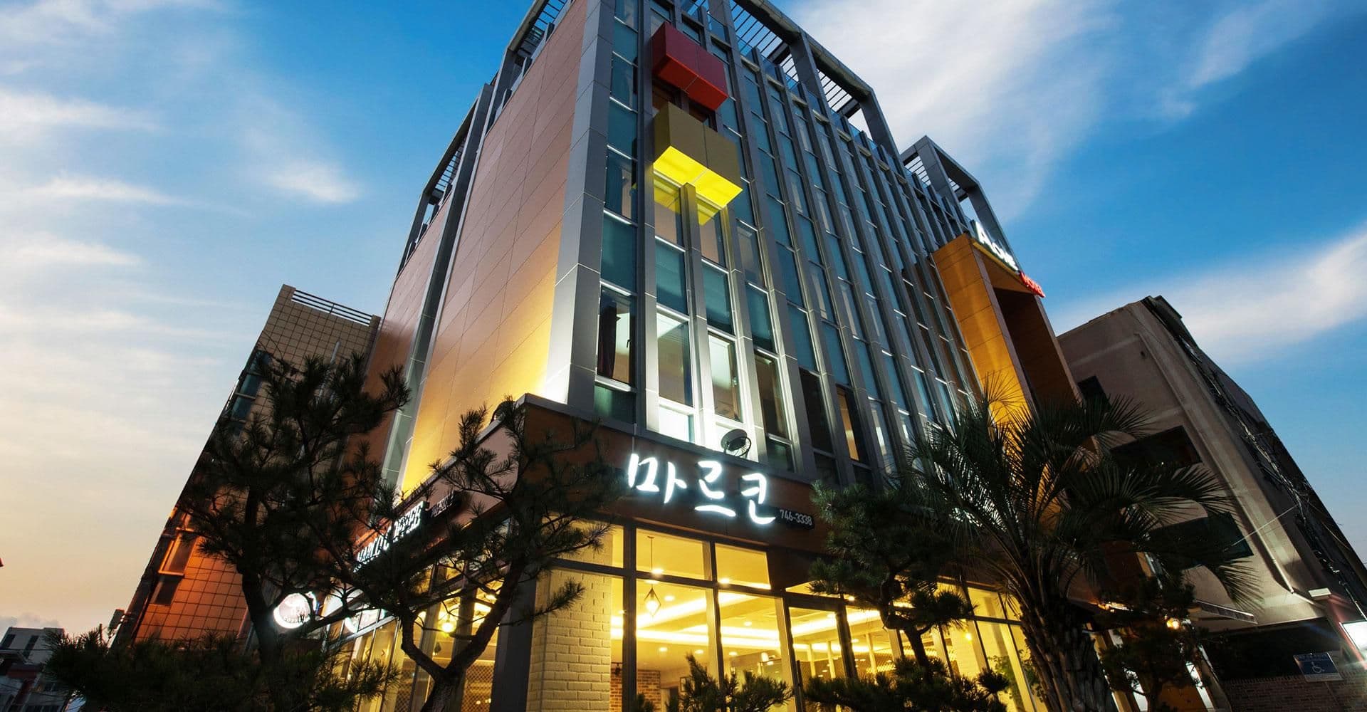A-One Hotel