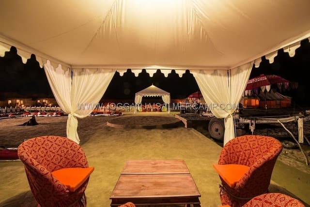 Royal Luxury Tent A/C