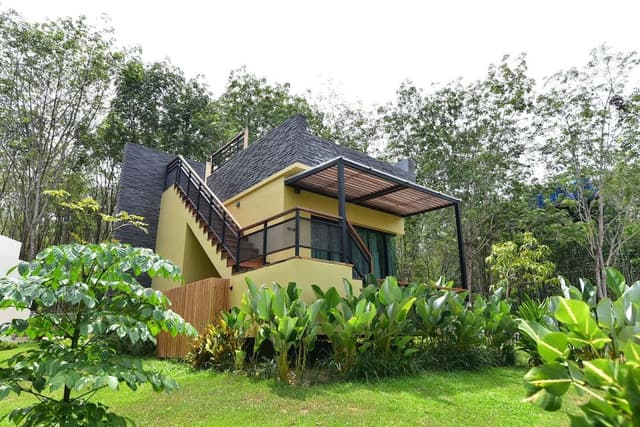 Private Horizon Pool Villa