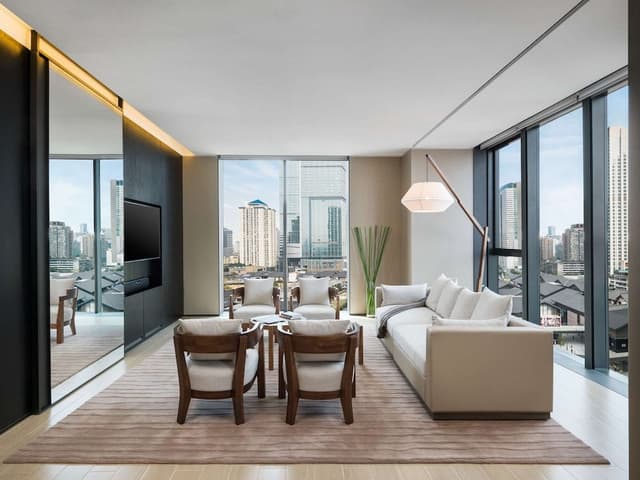 Deluxe Residence