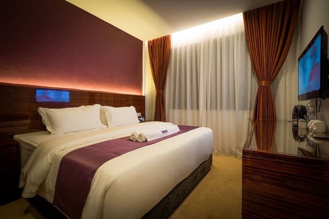 Premier Room