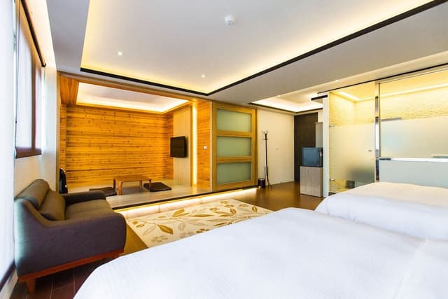Panoramic Quadruple Room, 2 Queen Beds, Ensuite