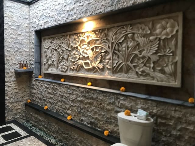 Superior Villa, 1 King Bed, Pool View, Poolside