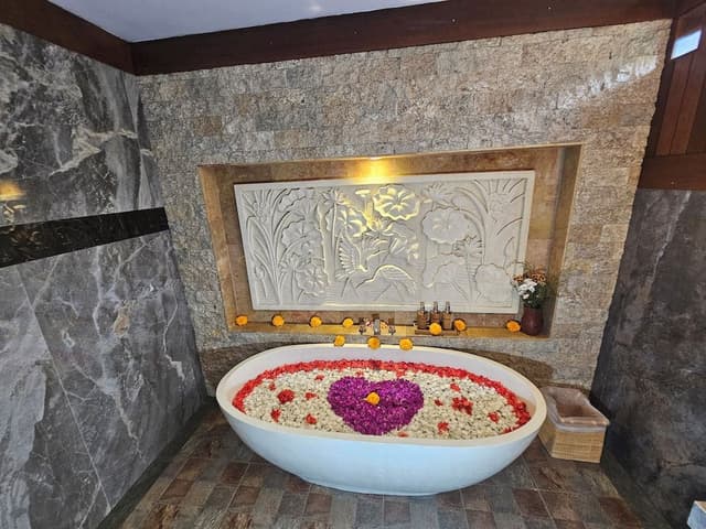 Luxury Villa, 1 Bedroom, Pool View