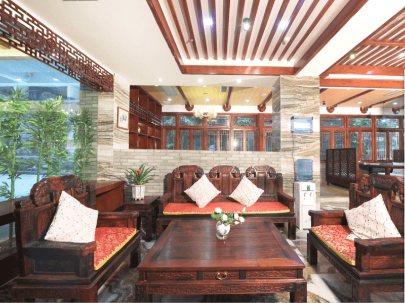 โรงแรม แอลลี เมาน์เท็น วิว การ์เดน