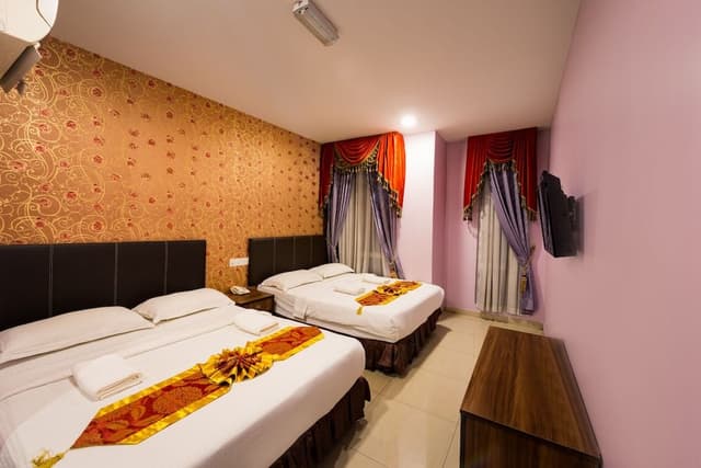 Family Quadruple Room, 2 Queen Beds