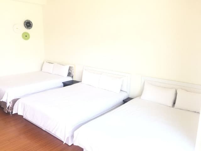 Family Room (3812)