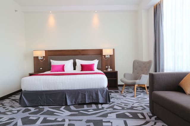 Premier Room