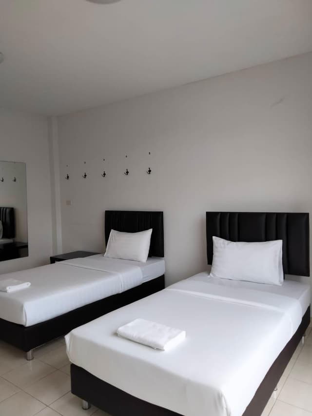 Twin Room with Shared Bathroom