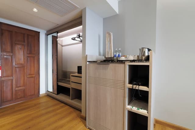 Grand Room, Sea View