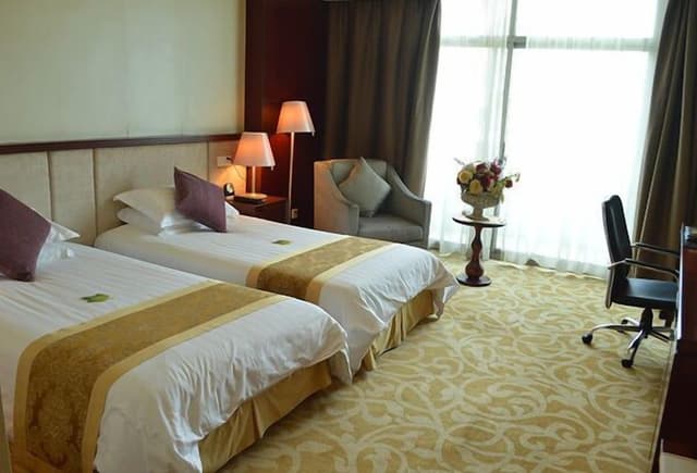 Superior Business King Room