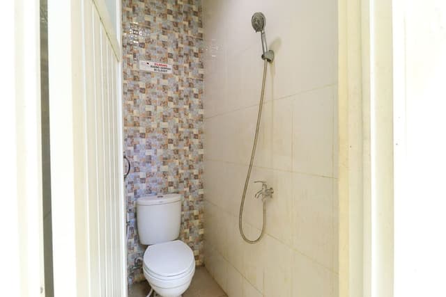 Standard Double Room, Shared Bathroom