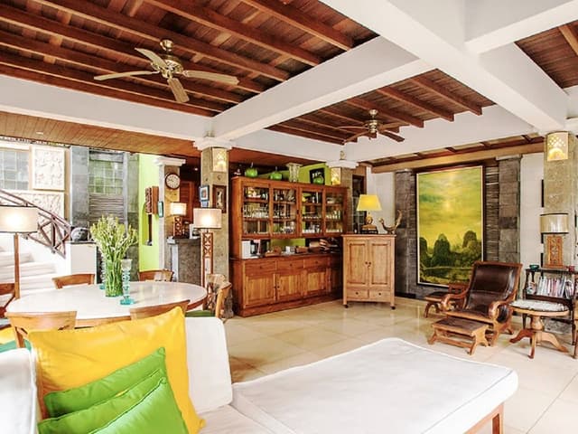 Deluxe Studio Suite