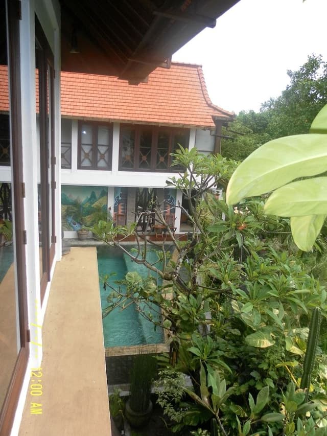Deluxe Studio Suite