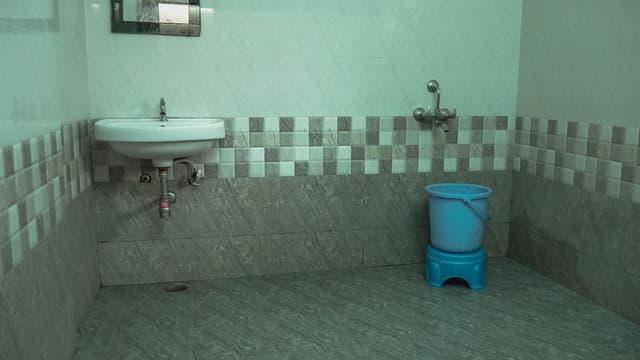 Deluxe AC Room