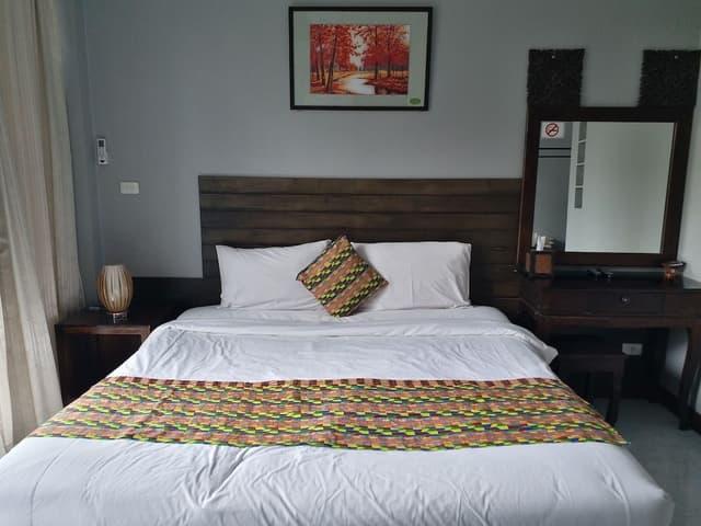 Standard Room, 1 King Bed