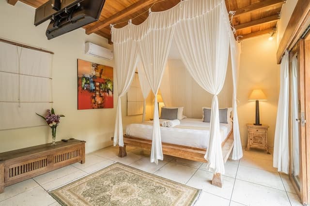 Superior Villa