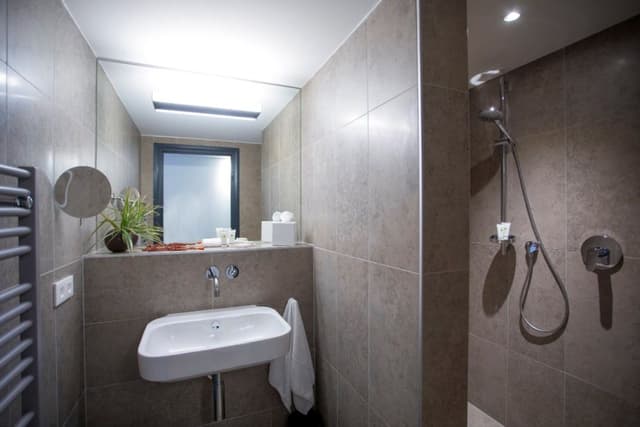 Junior Suite with spa access