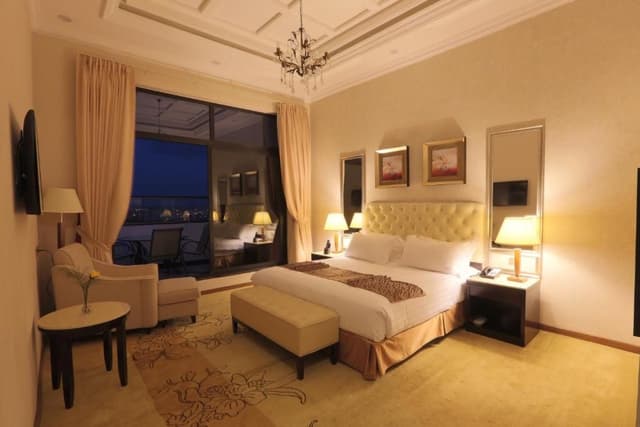 Presidential Suite