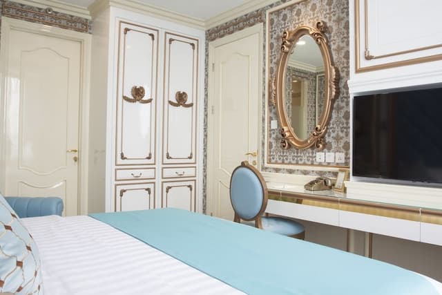 Suite Room