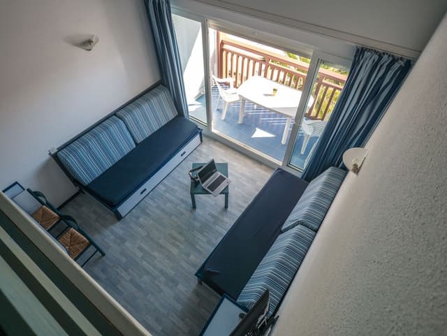 One Bedroom Apartment (Duplex for 6)
