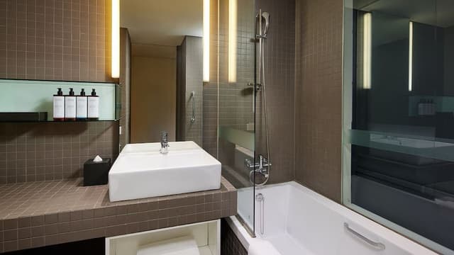 [Silla Duty-FreeShop Coupon Package]Standard Twin Room (2 Shilla Duty-Free Shop Coupons per booking)