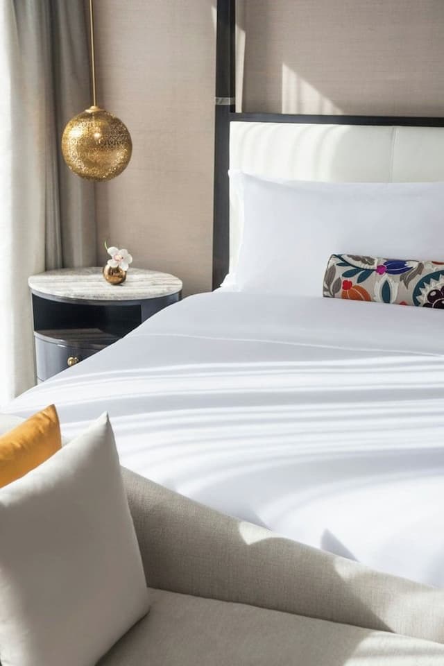 Room, 1 King Bed, Sea View