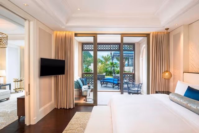 Suite, 1 King Bed