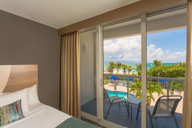 2 Double Beds, Non-Smoking, Ocean Front, Balcony, Flat Screen Television, High Speed Internet Access, Hairdryer