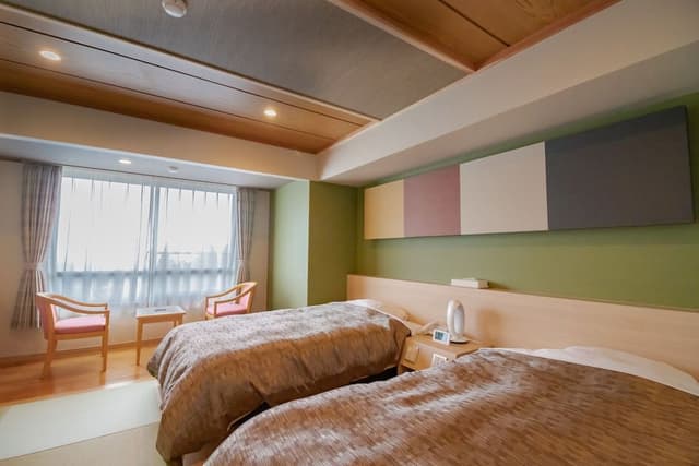 Design Twin Room