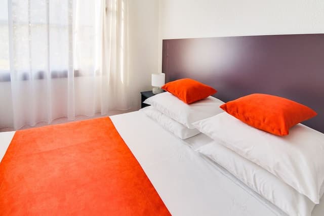Standard Room, 1 Queen Bed