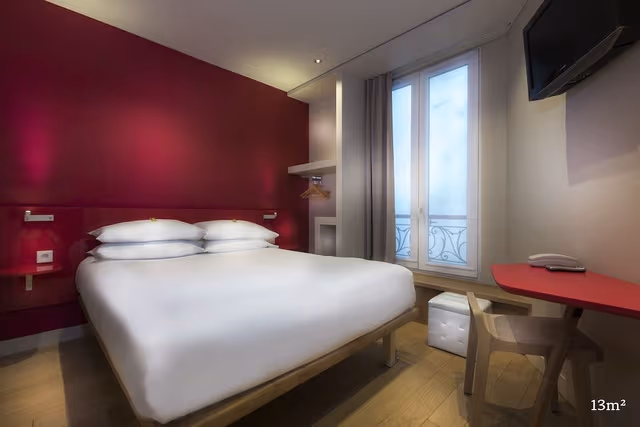 Classic Double Room, Courtyard View
