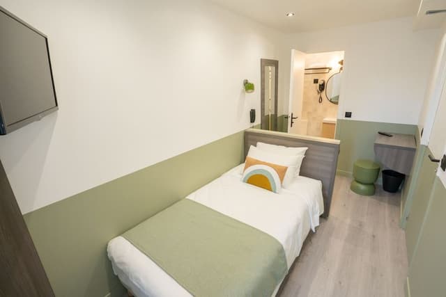 Single Room