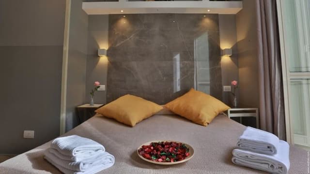 Standard Double Room, Small Bathroom