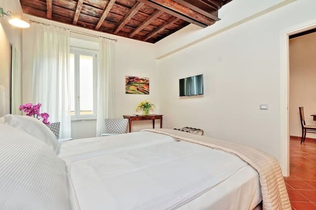 Family Apartment, 1 Bedroom, Kitchenette, City View