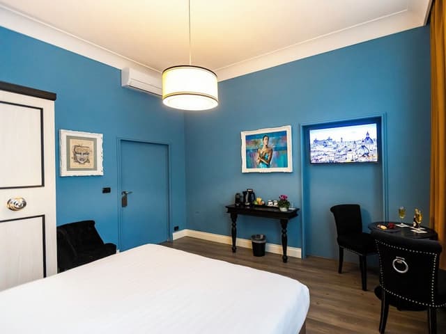 Deluxe Double Room, City View
