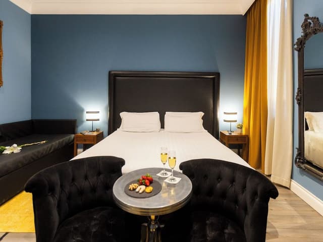 Deluxe Double Room, City View