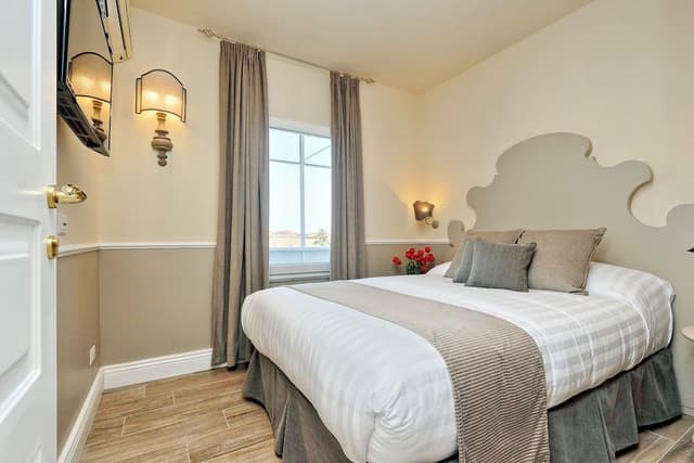 Apartment, 3 Bedrooms, Terrace (Via San Giovanni In Laterano 250)