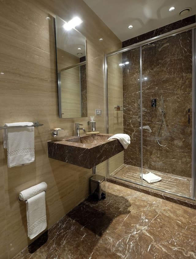 Standard Double Room, 1 Double Bed, Private Bathroom, Courtyard View